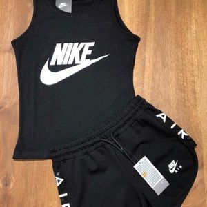 Women Nike short set